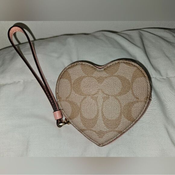 Coach Heart-Shaped Wristlet with Fun Graphics - Picture 3 of 6